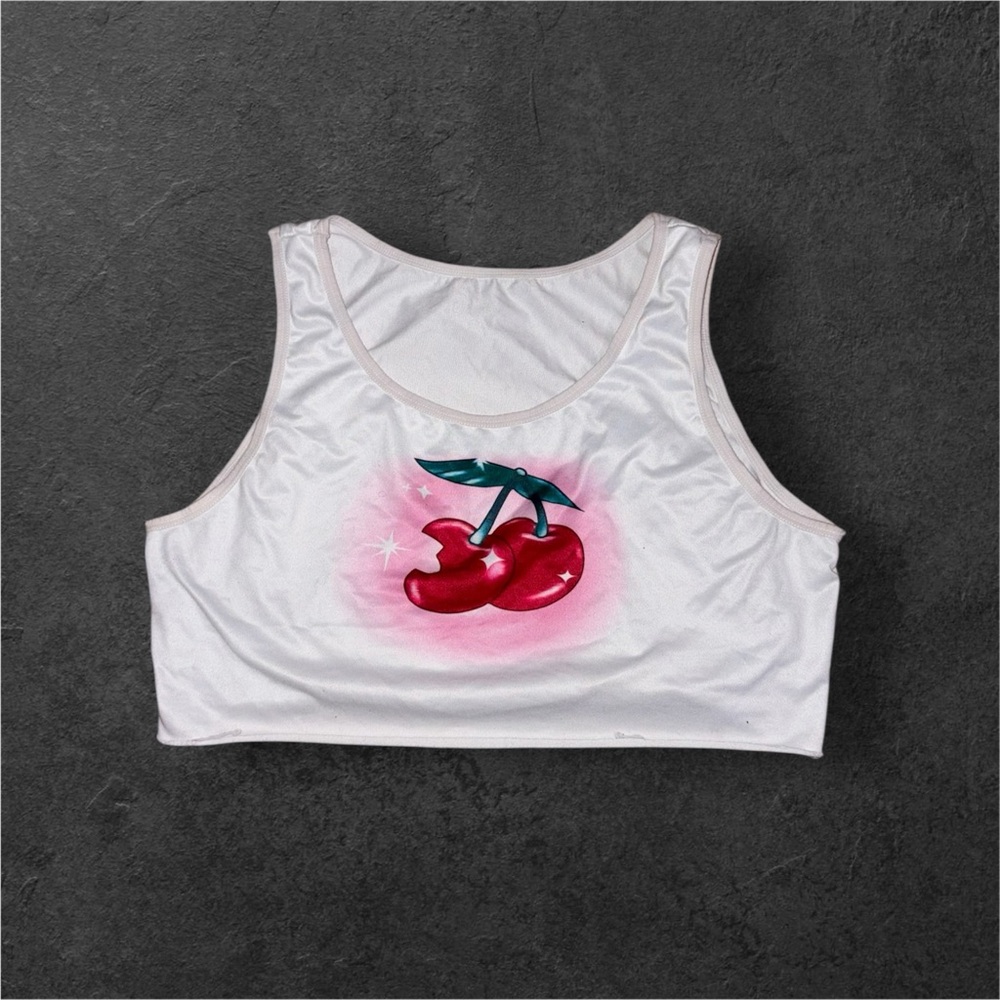 Forever 21 Cherry White Crop Top Size M